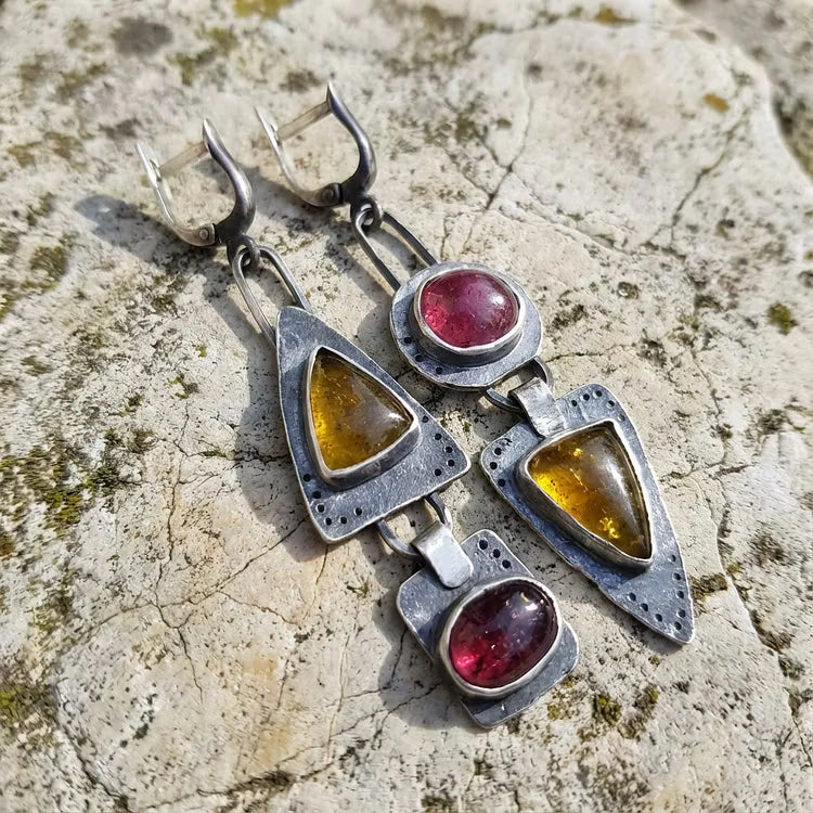 Aoaome Vintage Triangular Geometric Earrings