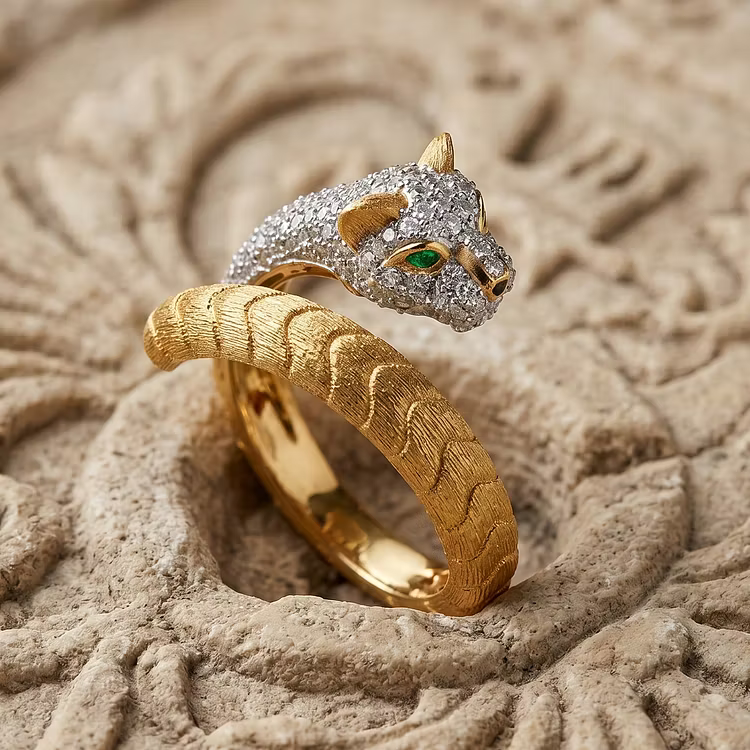 Aoaome Vintage Two-Tone Gold Panther with Diamonds Emerald Eyes Rings