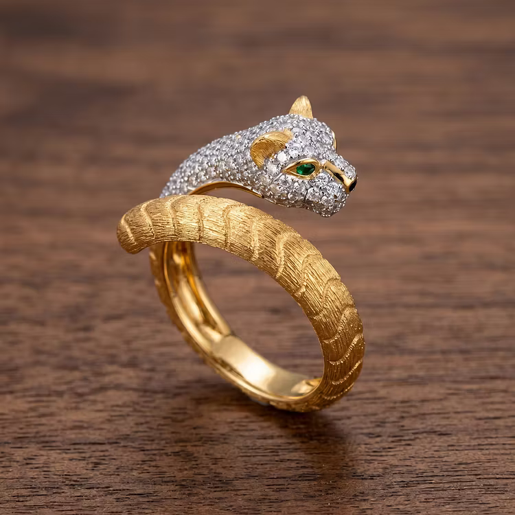 Aoaome Vintage Two-Tone Gold Panther with Diamonds Emerald Eyes Rings
