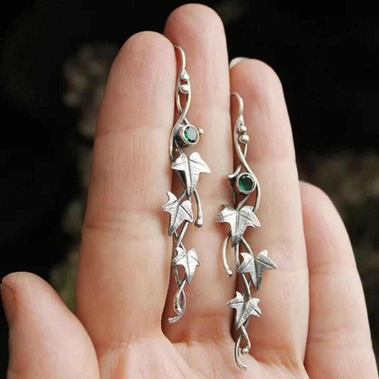 Aoaome Vintage plant leaves vine earrings