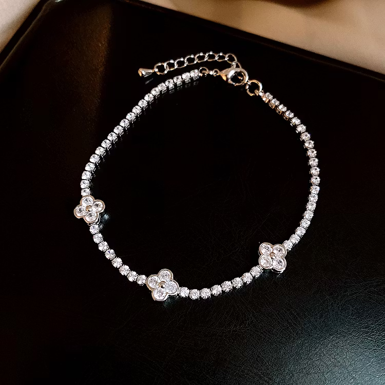 Aoaome Zircon Three Flower Bracelets