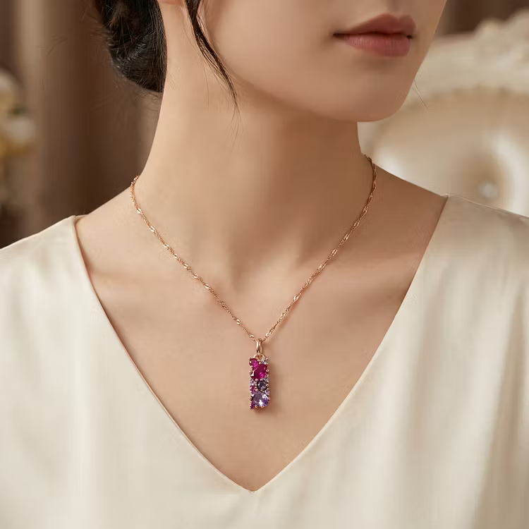 Vintage Gradient Gemstone Cluster Pendant Necklace
