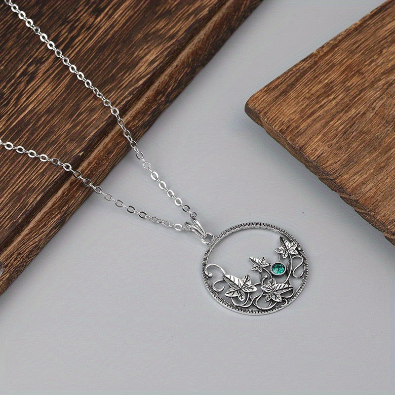 Aoaome Vintage Plant Ivy Pendant Necklaces